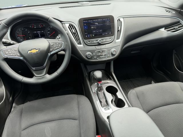 Used 2023 Chevrolet Malibu RS FWD image 13