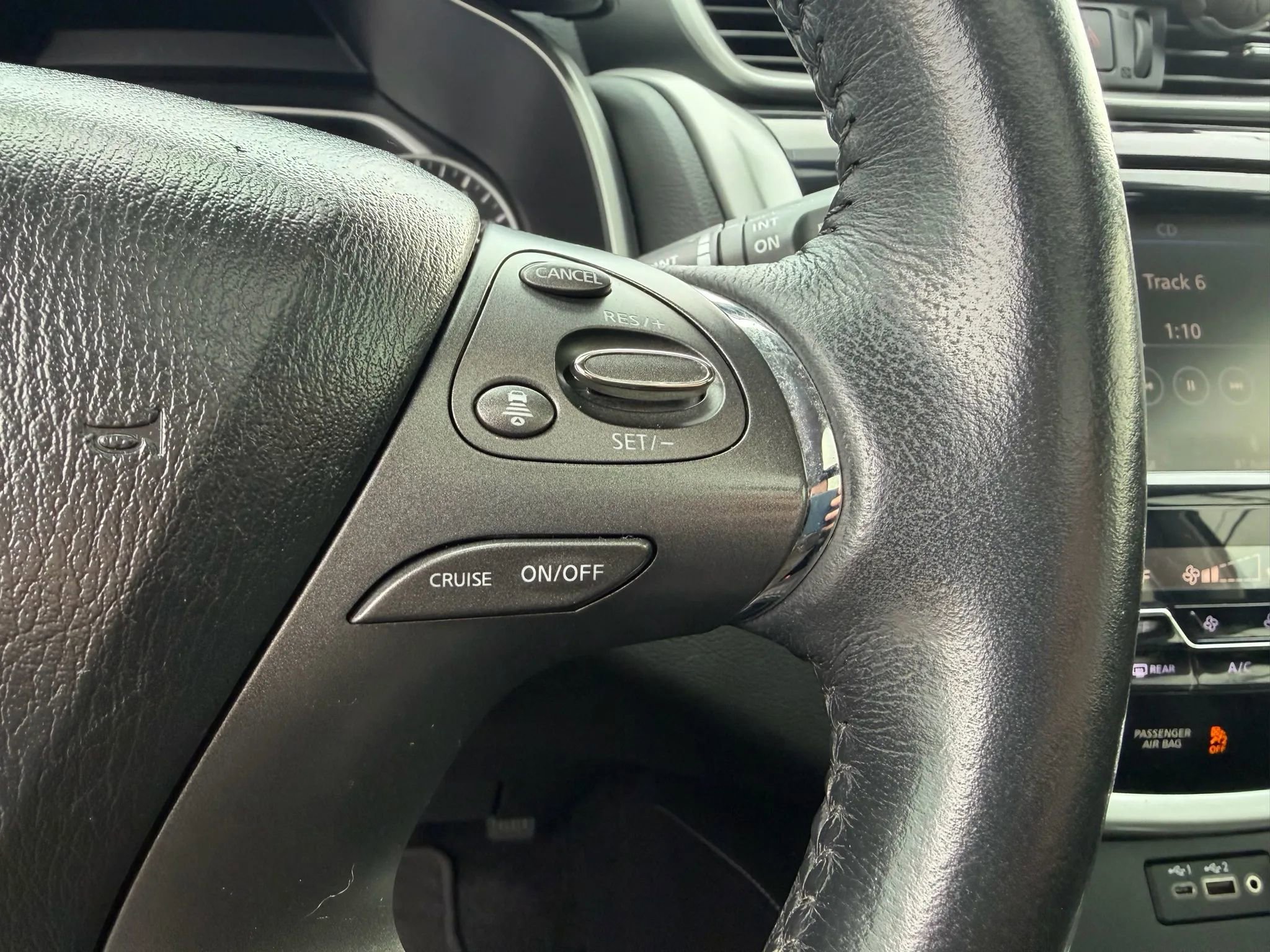 Used 2019 Nissan Murano Platinum w/ Cargo Package image 36