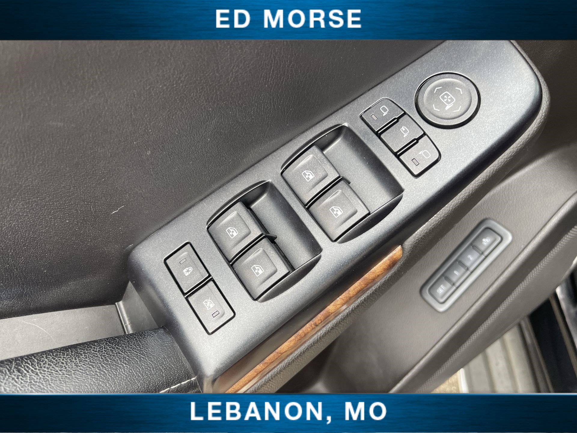 Used 2015 Chevrolet Suburban LTZ w/ Max Trailering Package image 23