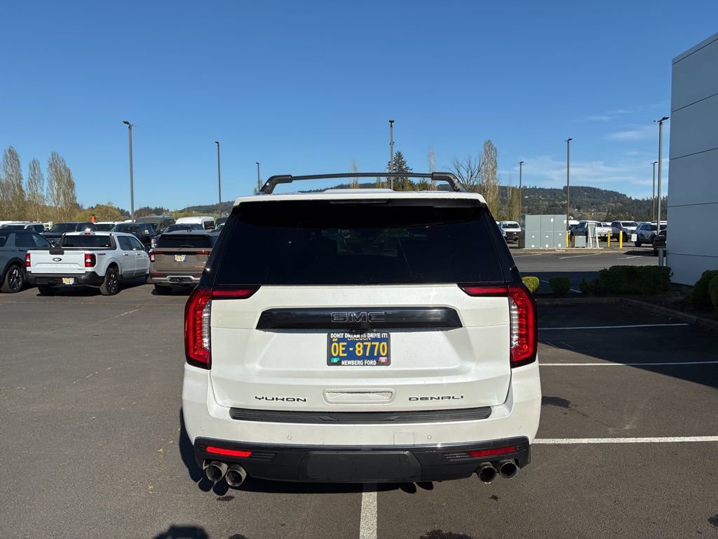 Used 2024 GMC Yukon XL Denali Ultimate image 6