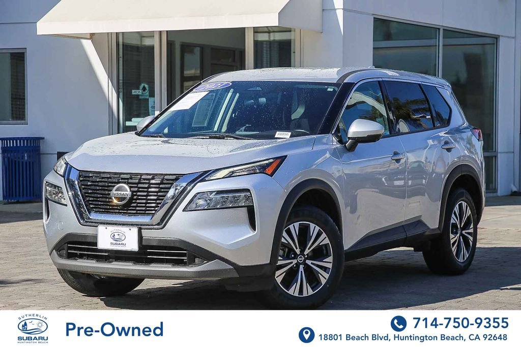 Used 2021 Nissan Rogue SV image 1