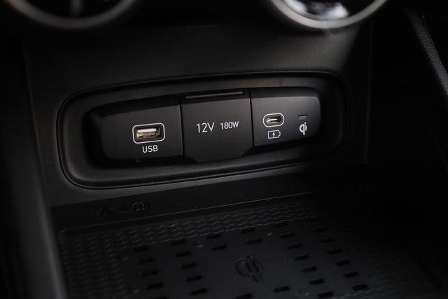 New 2026 Hyundai Venue SEL FWD image 20