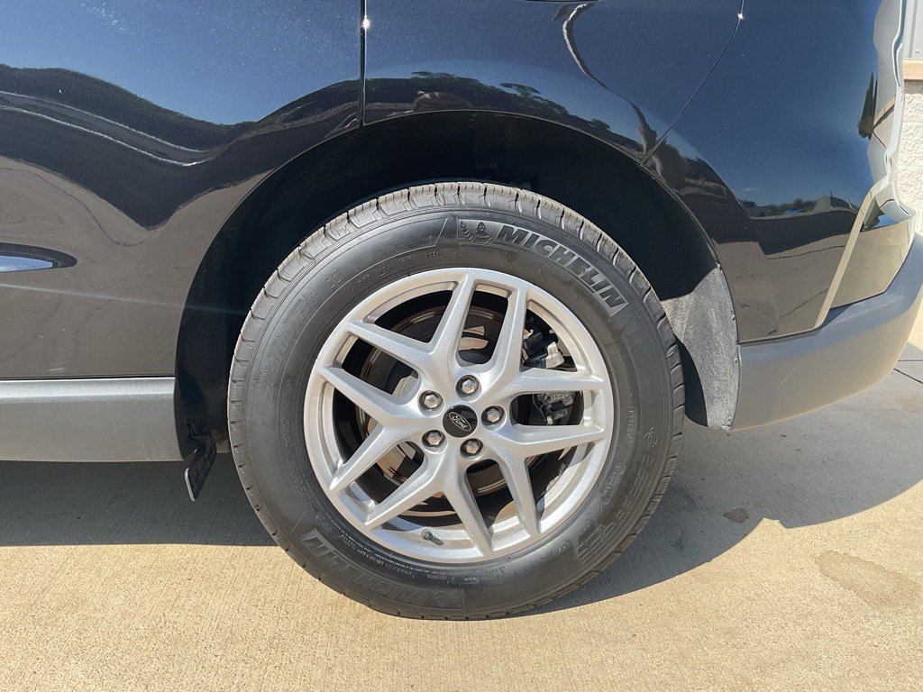 Used 2024 Ford Edge SEL w/ Convenience Package image 6