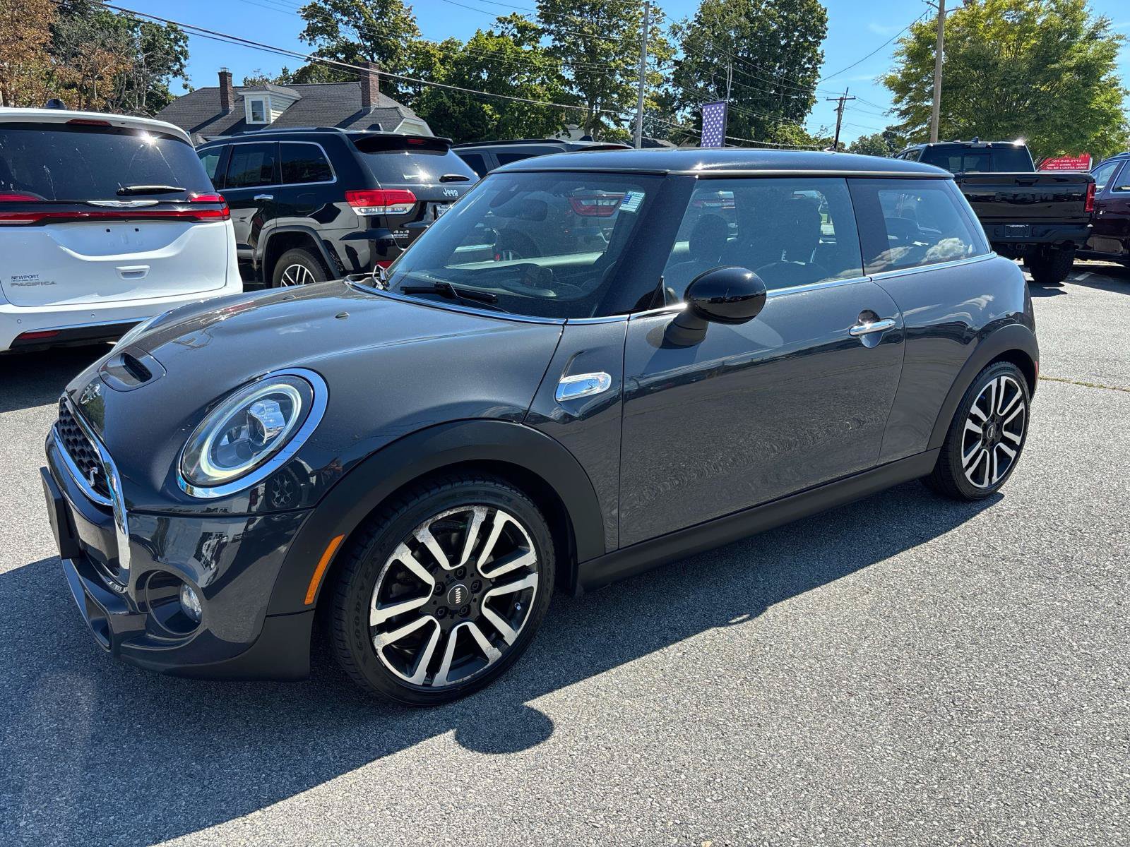 Used 2019 MINI Cooper S w/ Storage Package FWD image 5