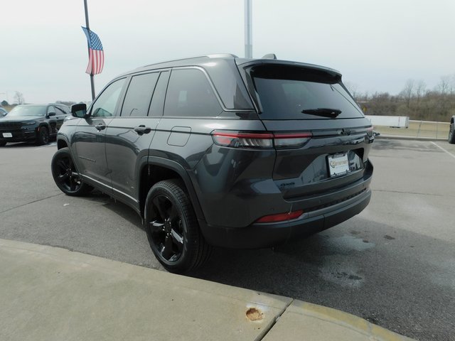 New 2026 Jeep Grand Cherokee Limited w/ Limited Altitude Package AWD/4WD image 28