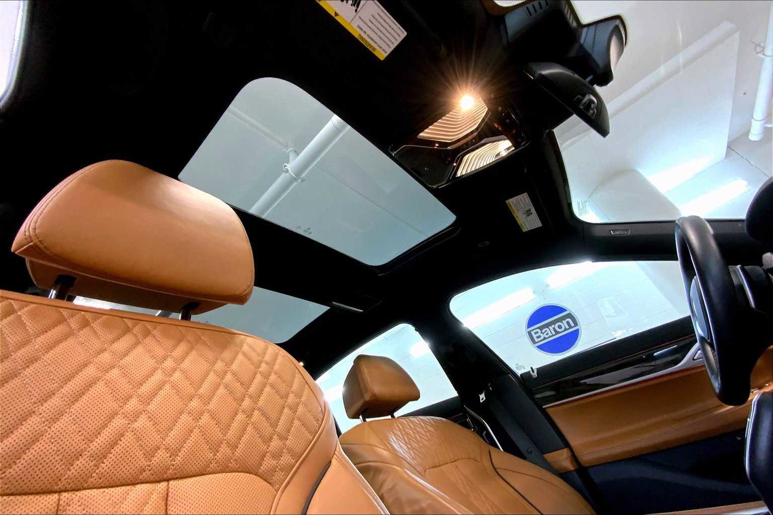 Used 2021 BMW 750i xDrive w/ Autobahn Package AWD/4WD image 13