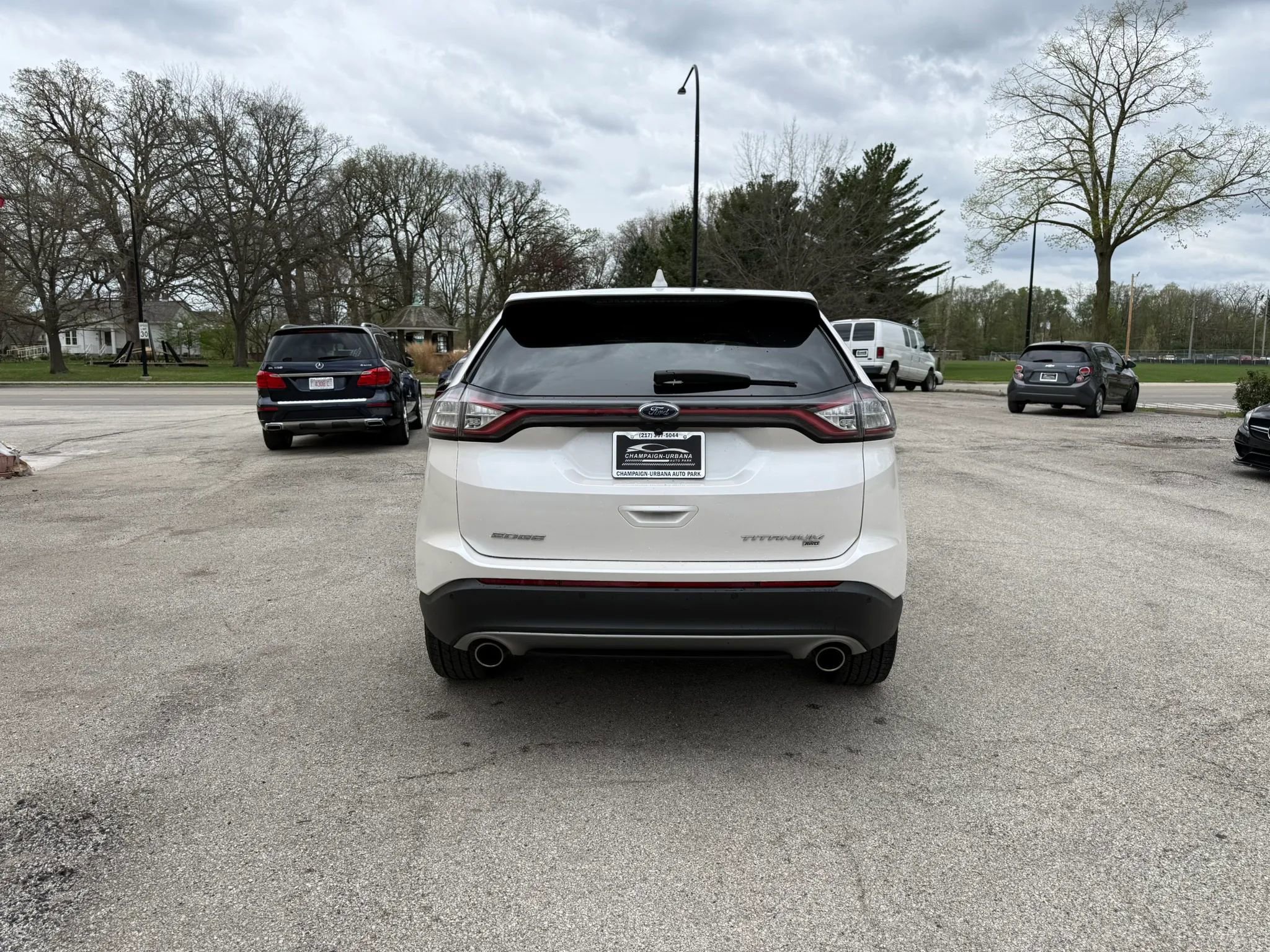 Used 2017 Ford Edge Titanium w/ Equipment Group 301A AWD/4WD image 6