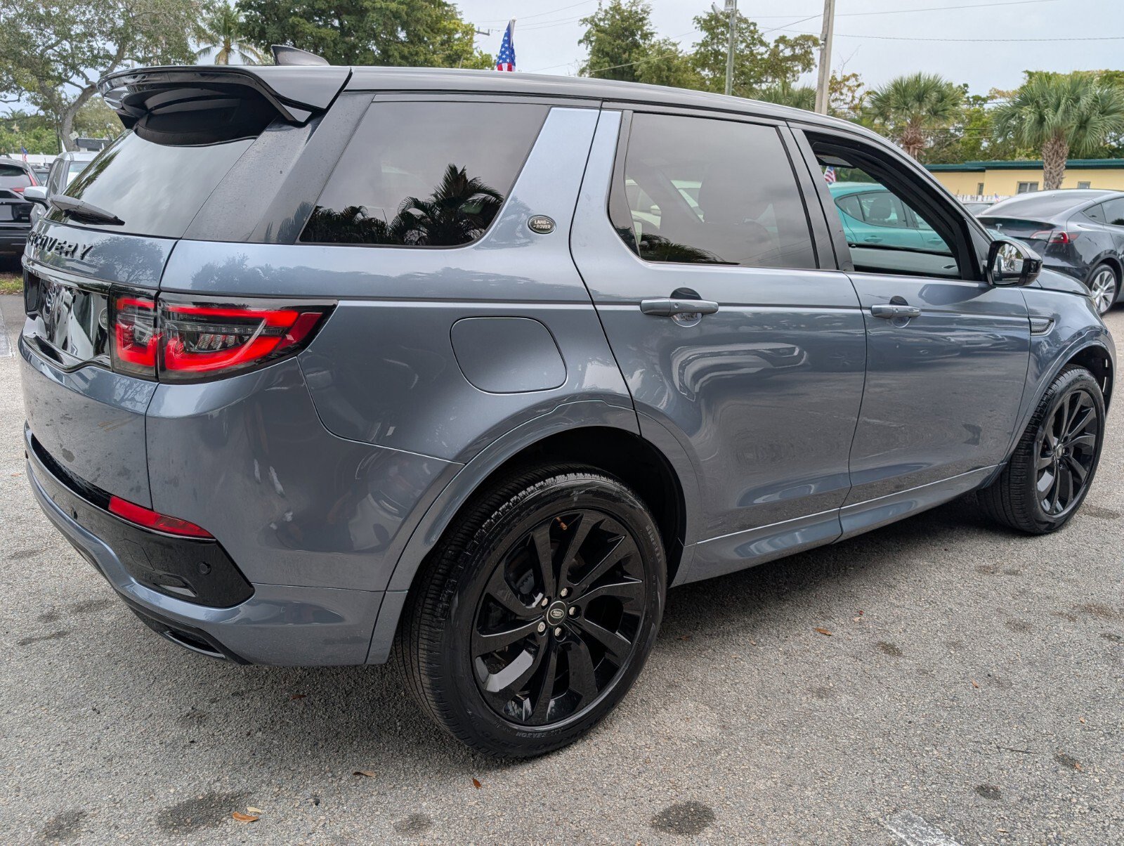 Used 2023 Land Rover Discovery Sport S R-Dynamic image 18