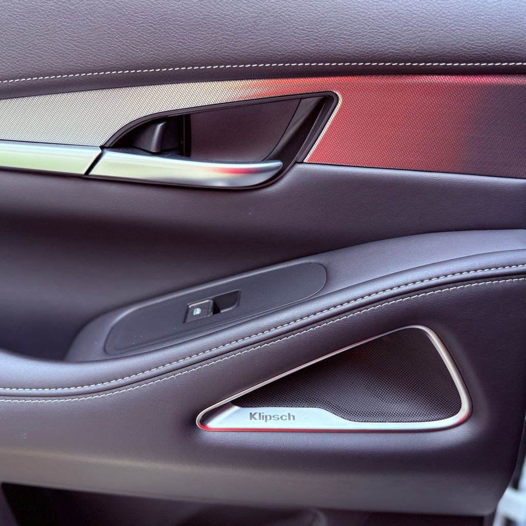 Certified 2026 INFINITI QX60 Luxe w/ Family Package image 26