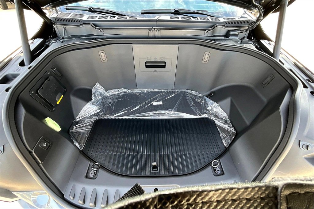 New 2025 Ford F150 Lightning Flash image 25