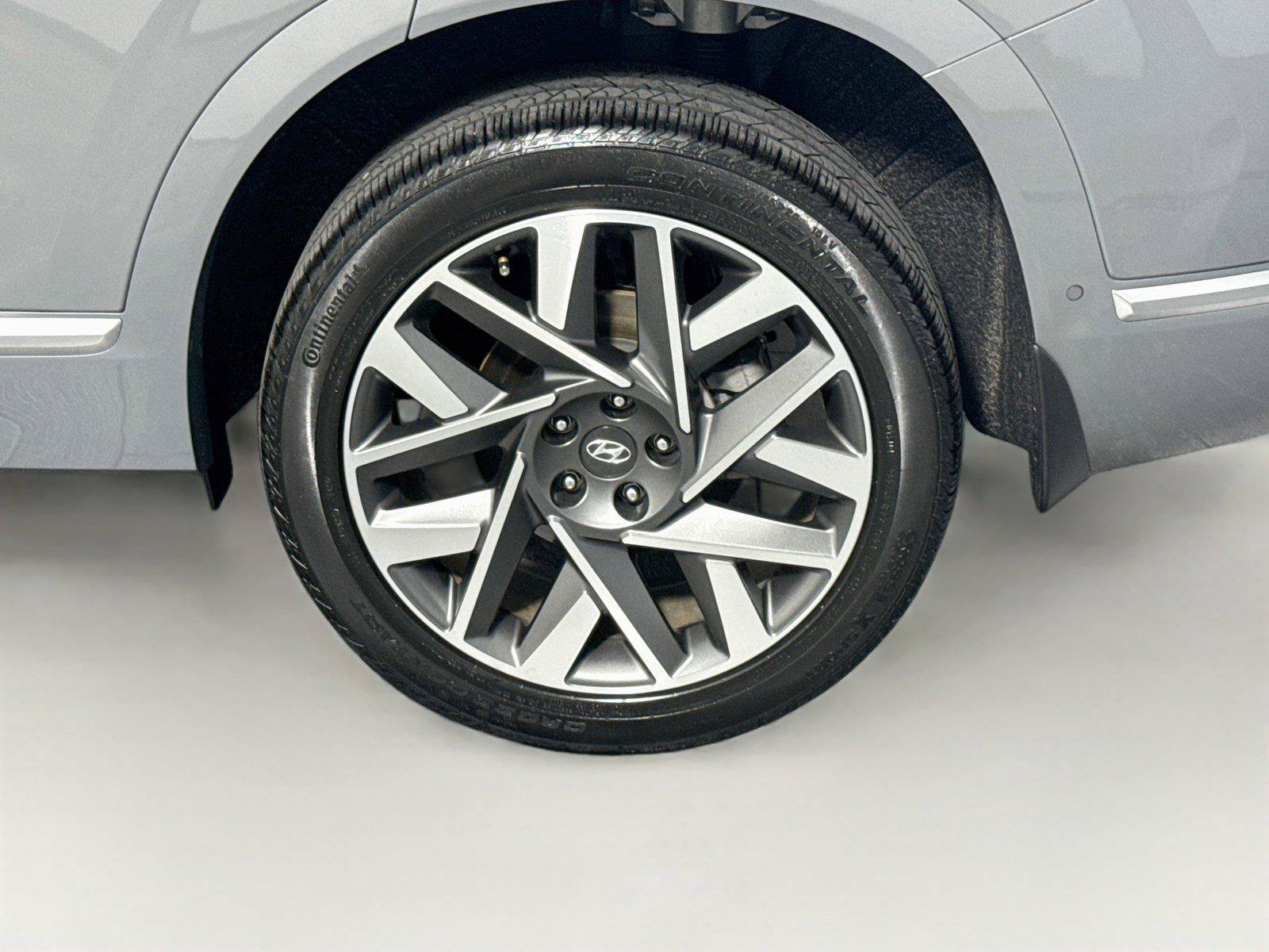 Used 2023 Hyundai Santa Fe Calligraphy AWD/4WD image 35