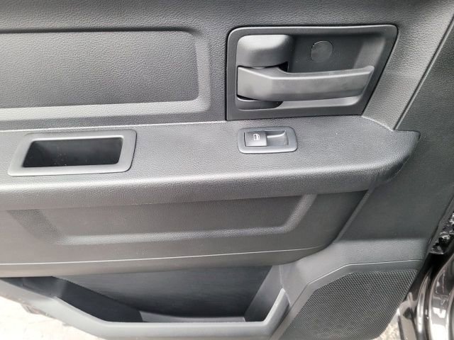 New 2024 RAM 3500 Tradesman w/ Chrome Appearance Group AWD/4WD image 17