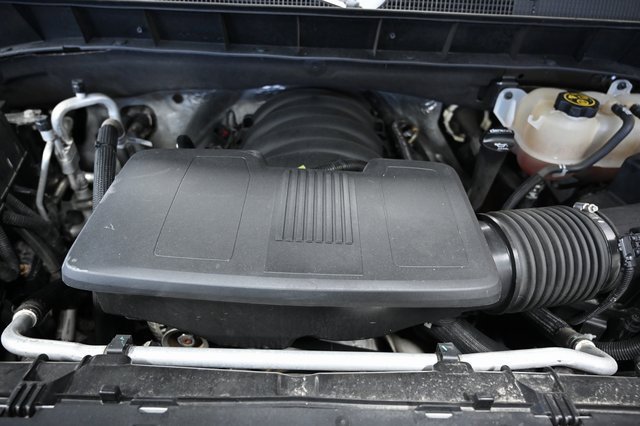 Used 2020 Chevrolet Silverado 1500 LT Trail Boss w/ Midnight Edition image 31