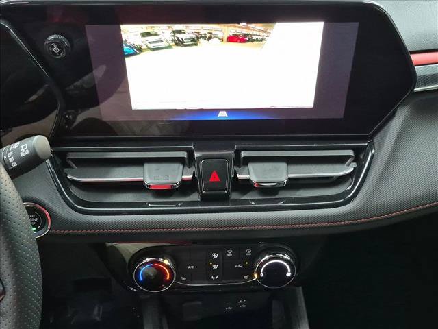 Used 2024 Chevrolet TrailBlazer RS w/ Driver Confidence Package AWD/4WD image 13