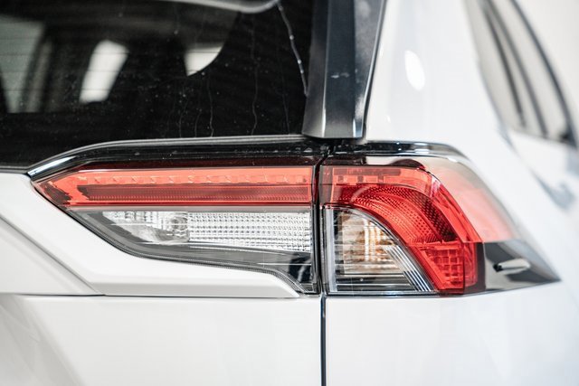 New 2025 Toyota RAV4 XLE image 4