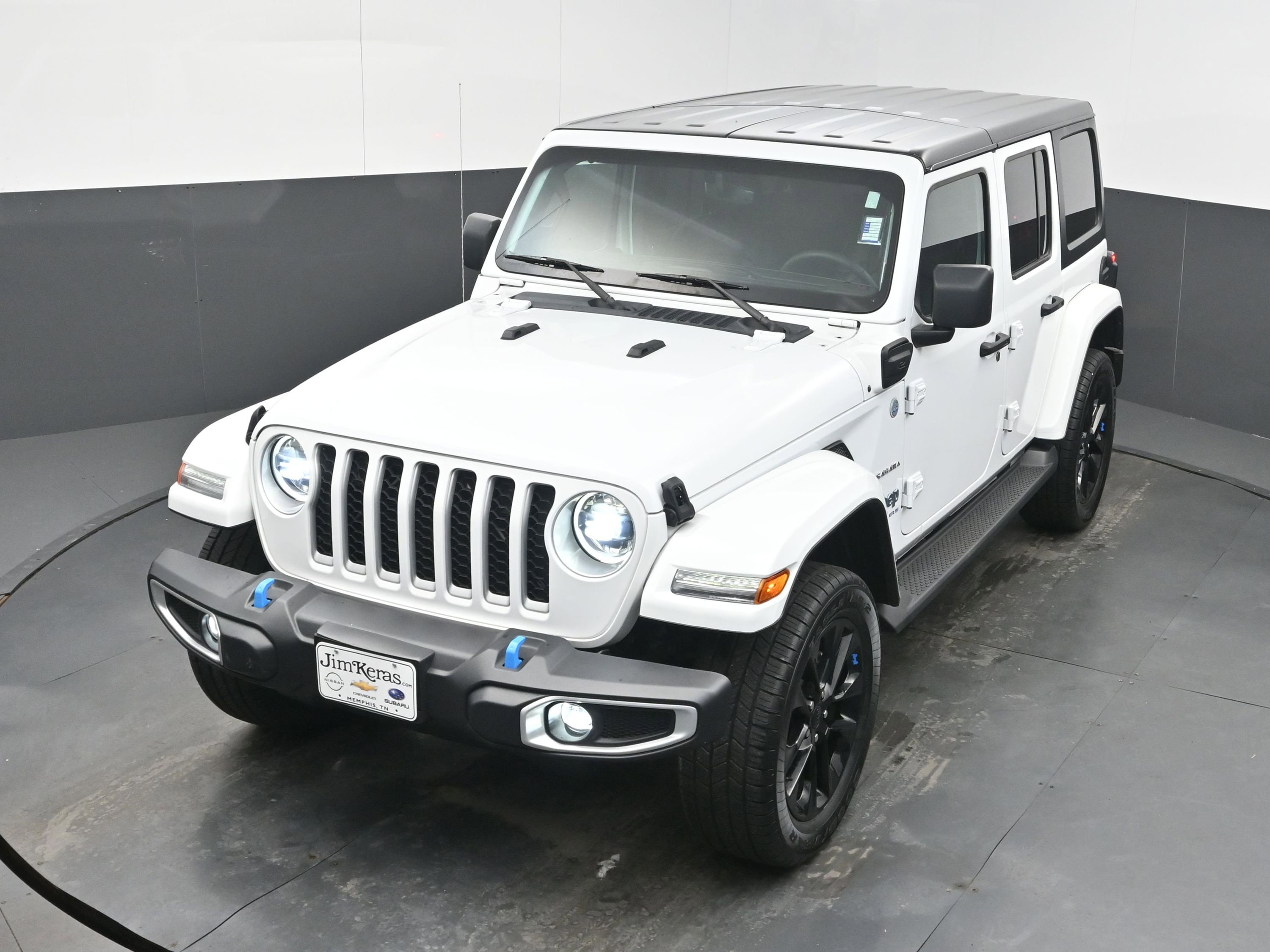 Used 2023 Jeep Wrangler Sahara image 33