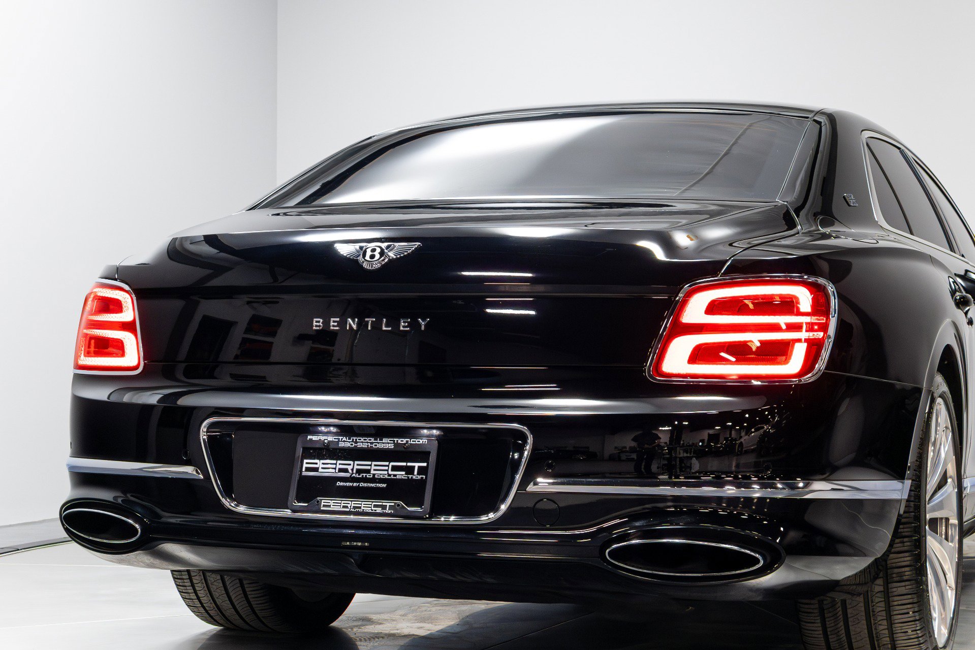 Used 2020 Bentley Flying Spur W12 w/ First Edition Specification image 92