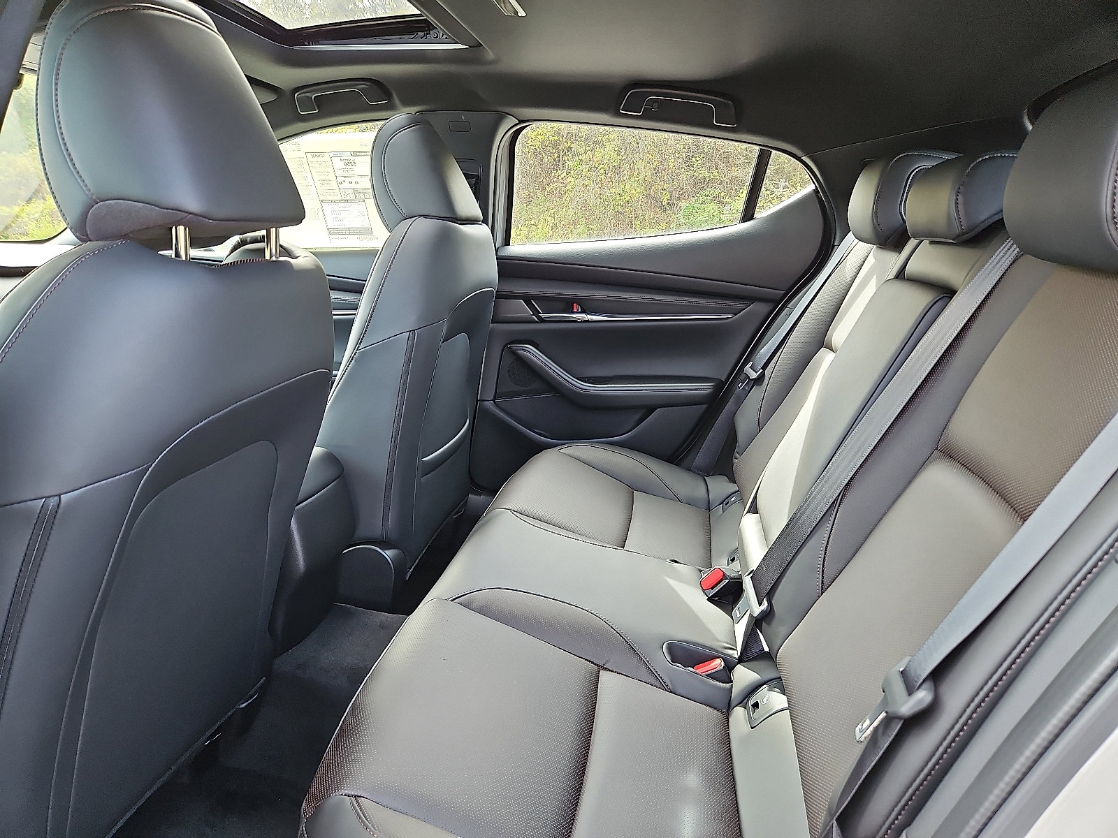 New 2026 MAZDA MAZDA3 2.5 S Hatchback w/ Premium Pkg image 8