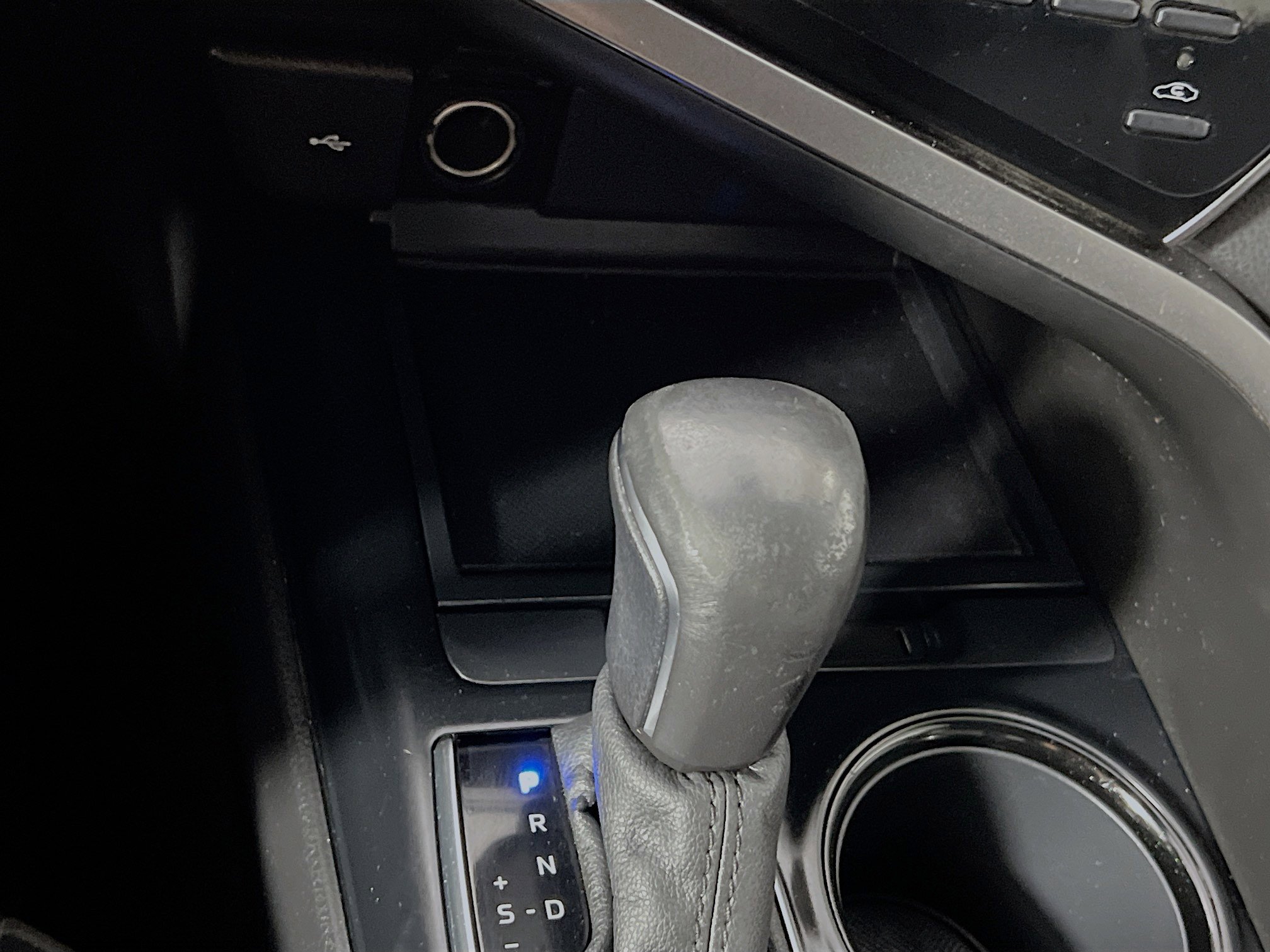 Used 2020 Toyota Camry SE image 23