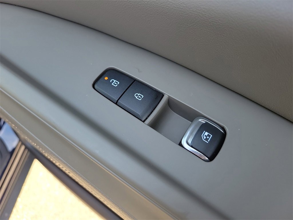 New 2026 Kia Carnival EX image 11