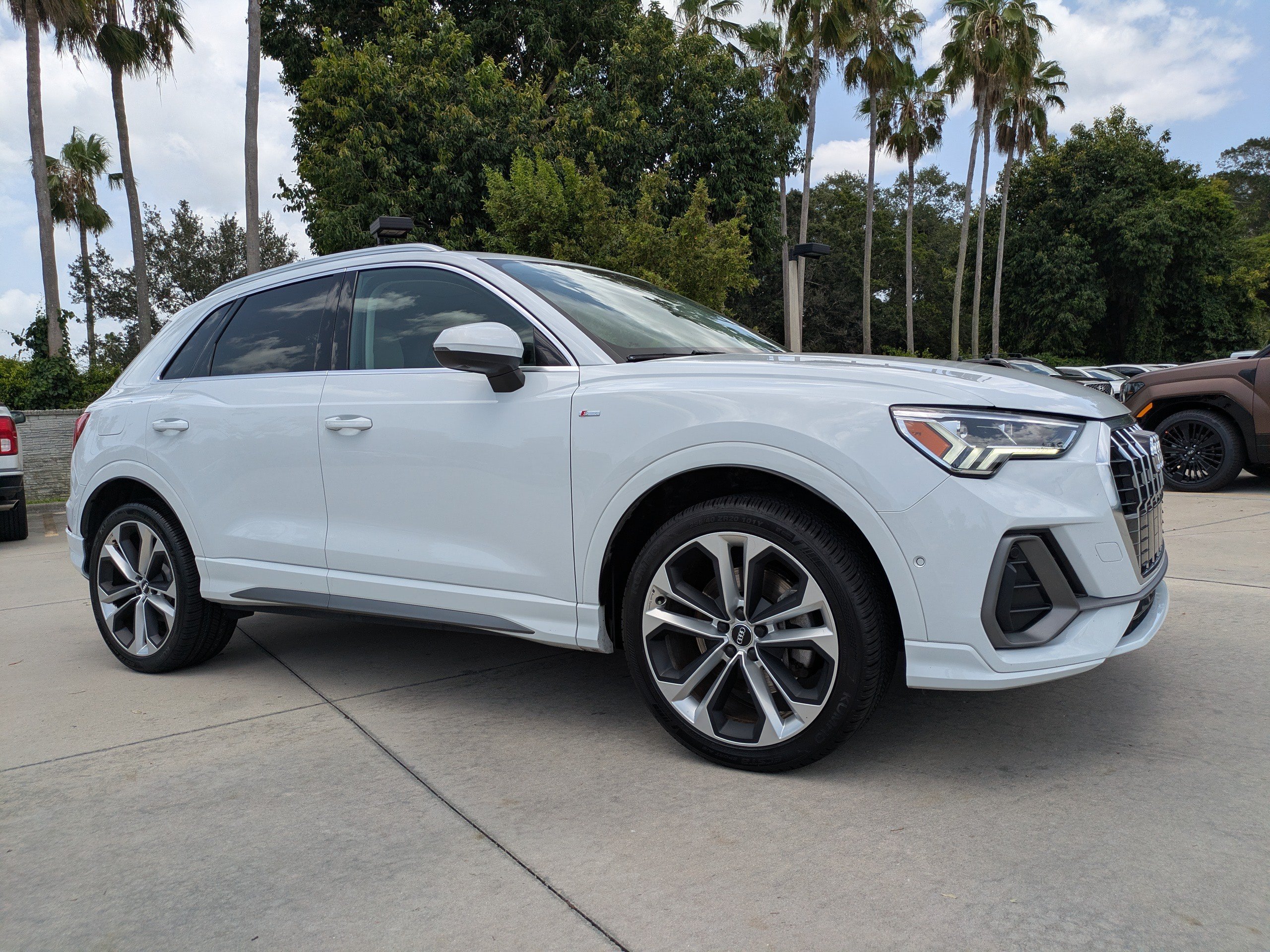 Used 2020 Audi Q3 2.0T Prestige w/ Prestige Package