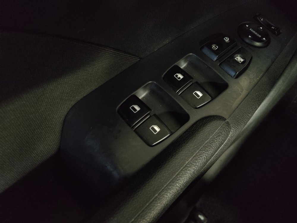 Used 2020 Hyundai Accent SE image 27