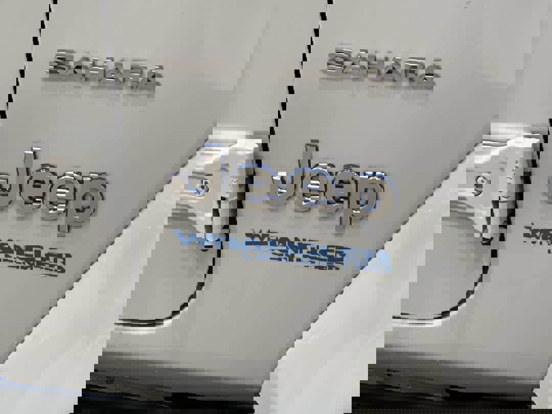 Used 2021 Jeep Wrangler Sahara w/ Safety Group image 10