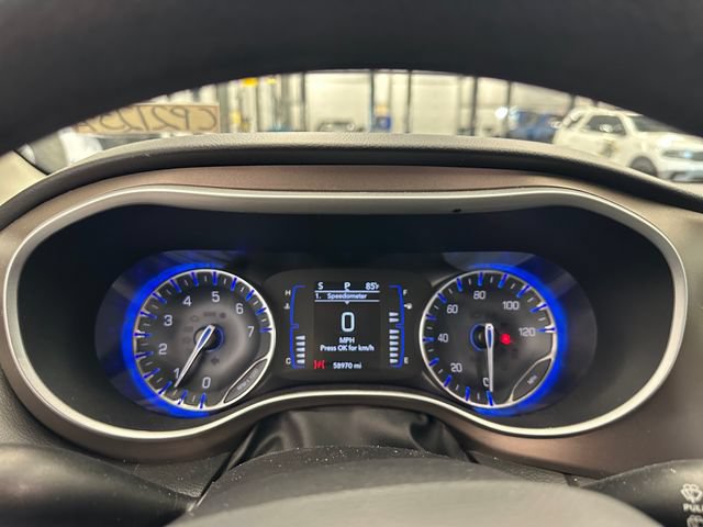 Used 2021 Chrysler Voyager Lxi FWD image 22