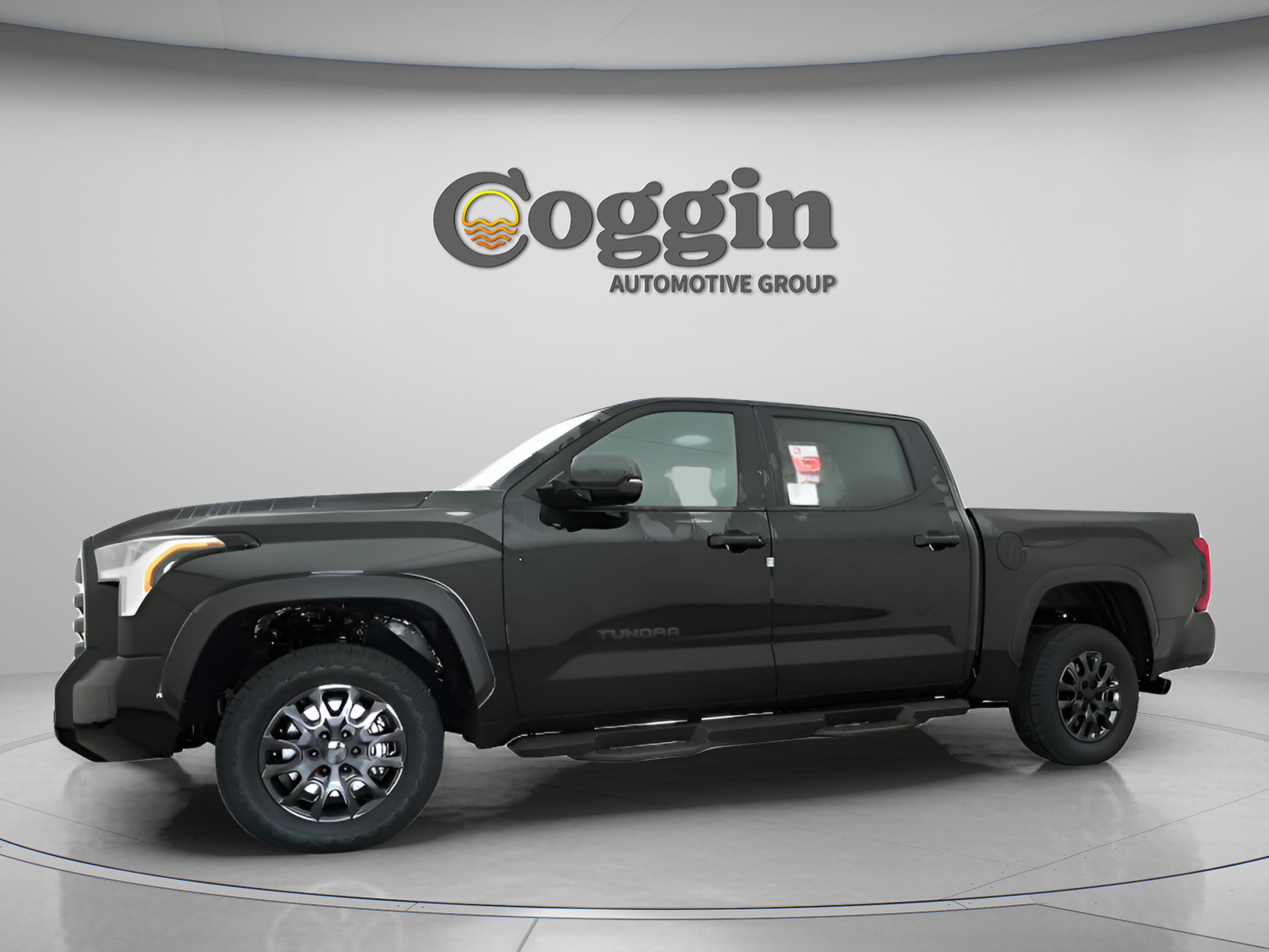 New 2026 Toyota Tundra SR5 w/ SR5 Convenience Package AWD/4WD image 5