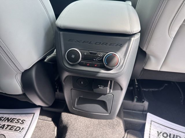 New 2026 Ford Explorer Platinum w/ LUX Leather Package image 16