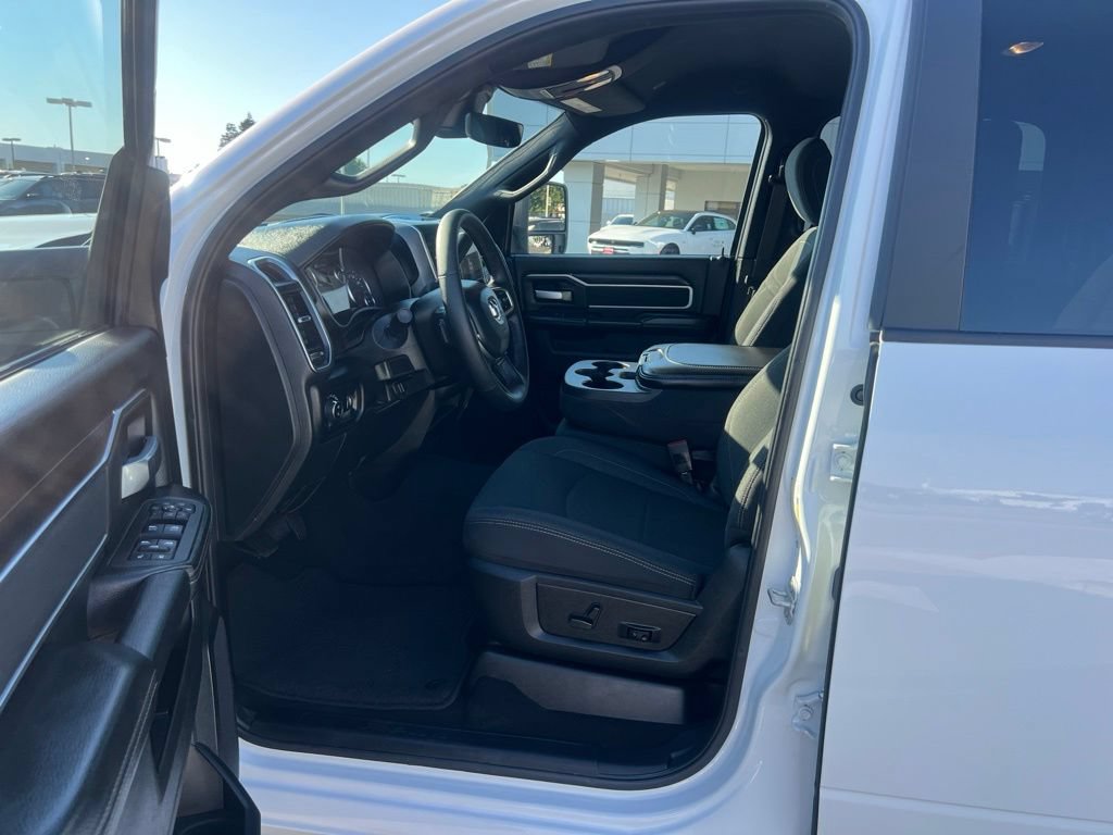 Used 2025 RAM 2500 Big Horn AWD/4WD image 23
