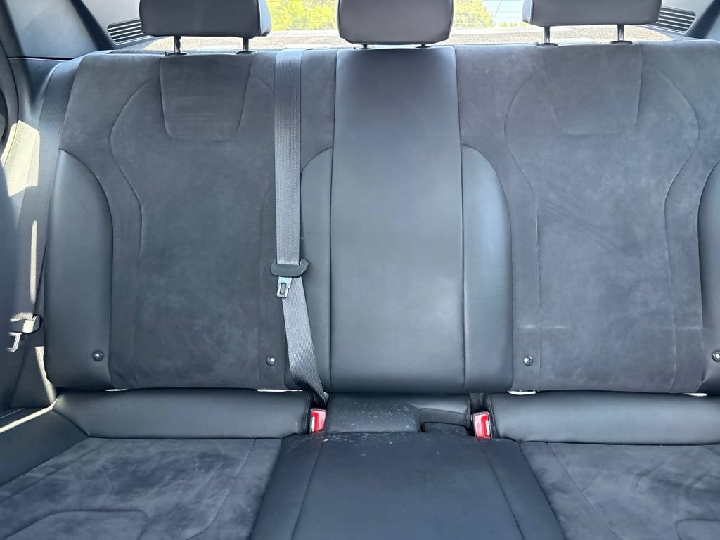 Used 2022 Hyundai Elantra N FWD image 13