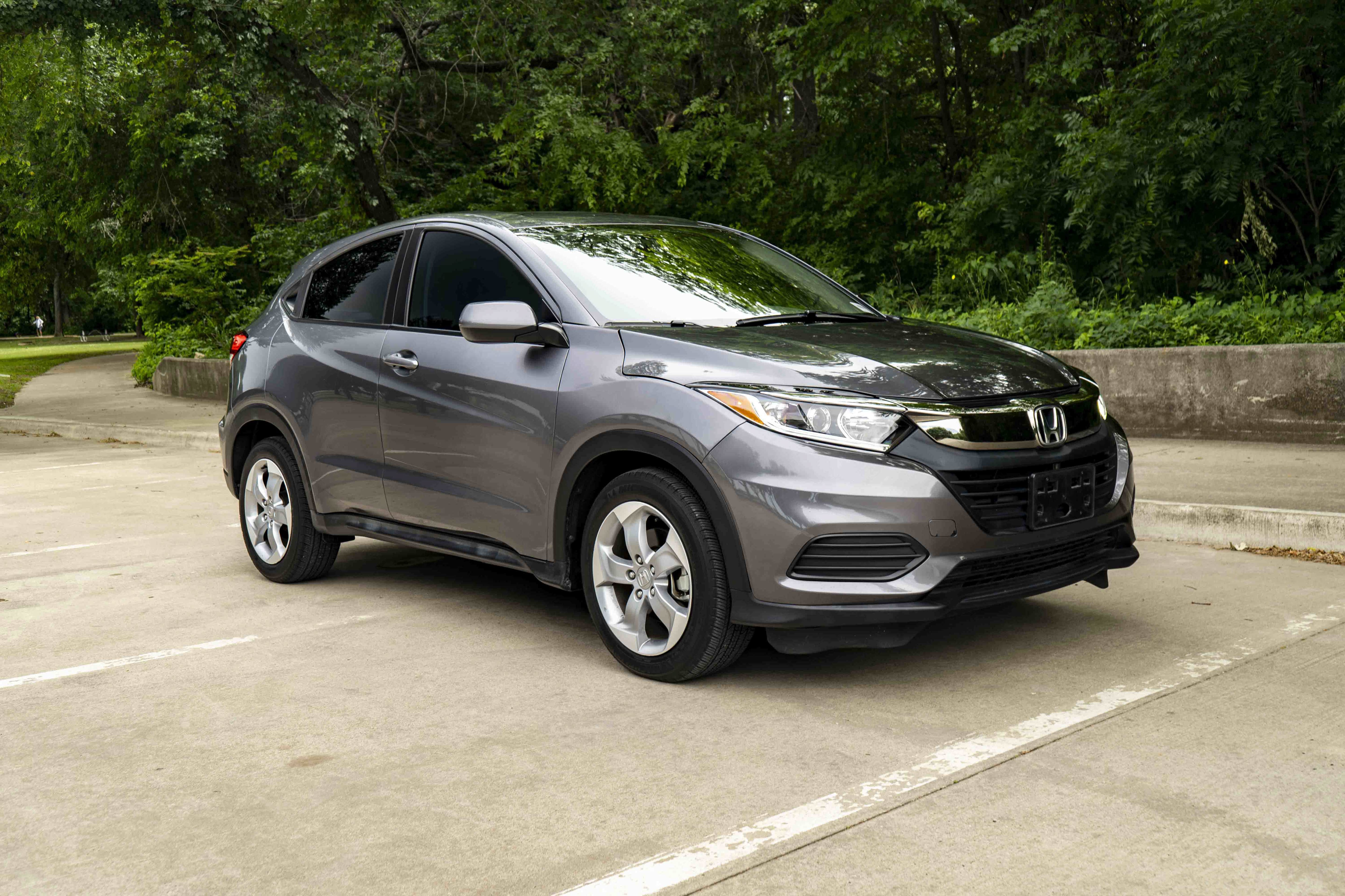 Certified 2022 Honda HR-V LX image 2