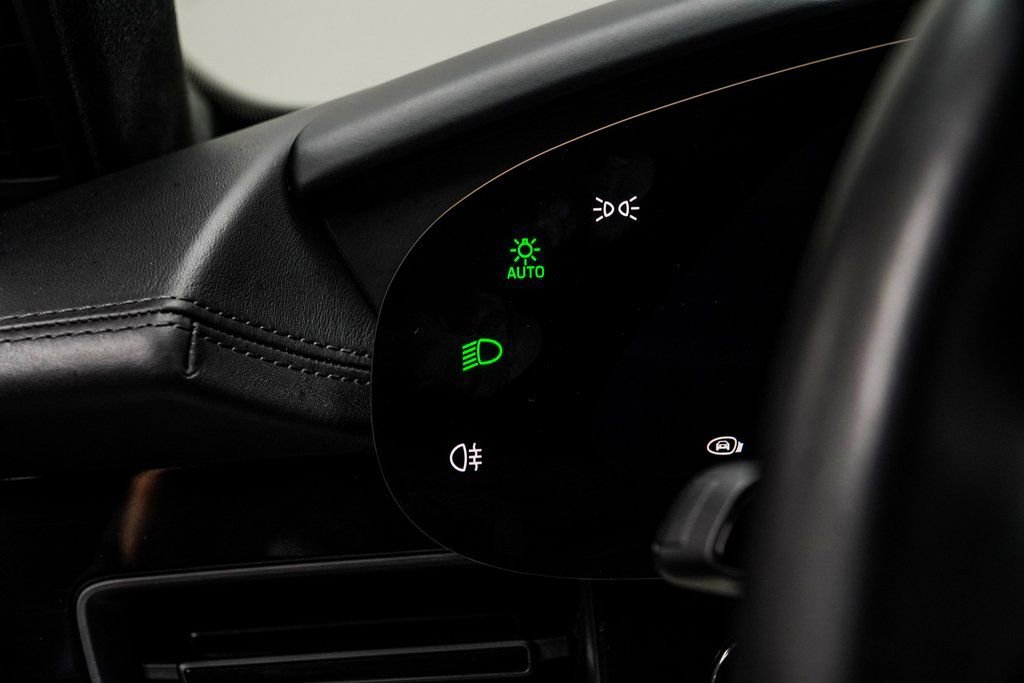 Used 2022 Porsche Taycan GTS w/ Premium Package (P6U) image 42