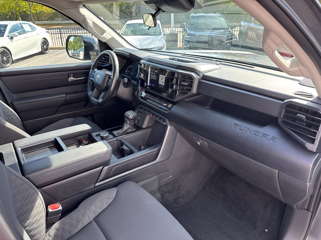 Used 2024 Toyota Tundra SR5 w/ SR5 Convenience Package AWD/4WD image 34
