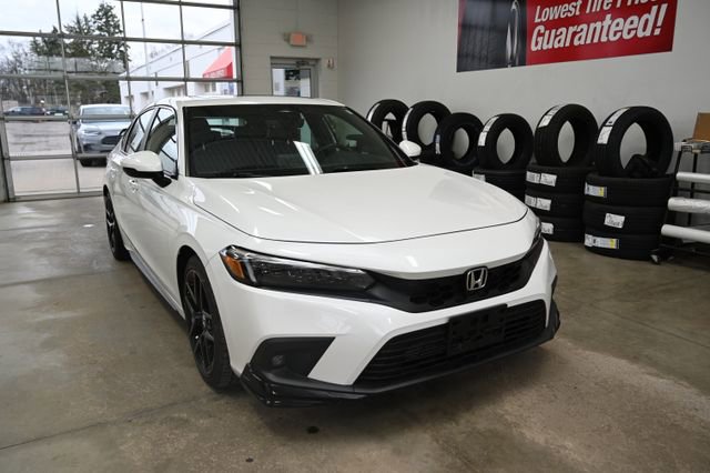 Used 2023 Honda Civic Sport Touring image 3