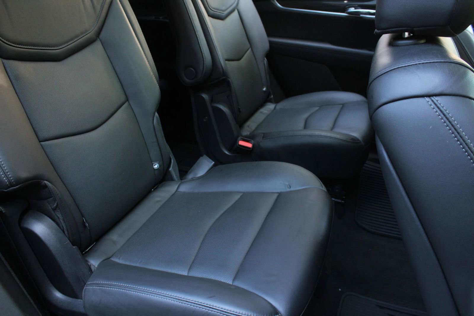 Used 2020 Cadillac XT6 Sport AWD/4WD image 23