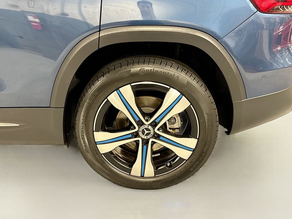 Used 2023 Mercedes-Benz EQB 300 4MATIC image 12