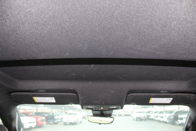 Used 2024 GMC Sierra 1500 AT4 w/ Technology Package image 22