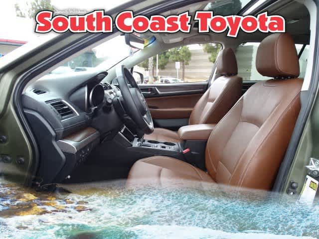 Used 2018 Subaru Outback 3.6R Touring AWD/4WD image 18