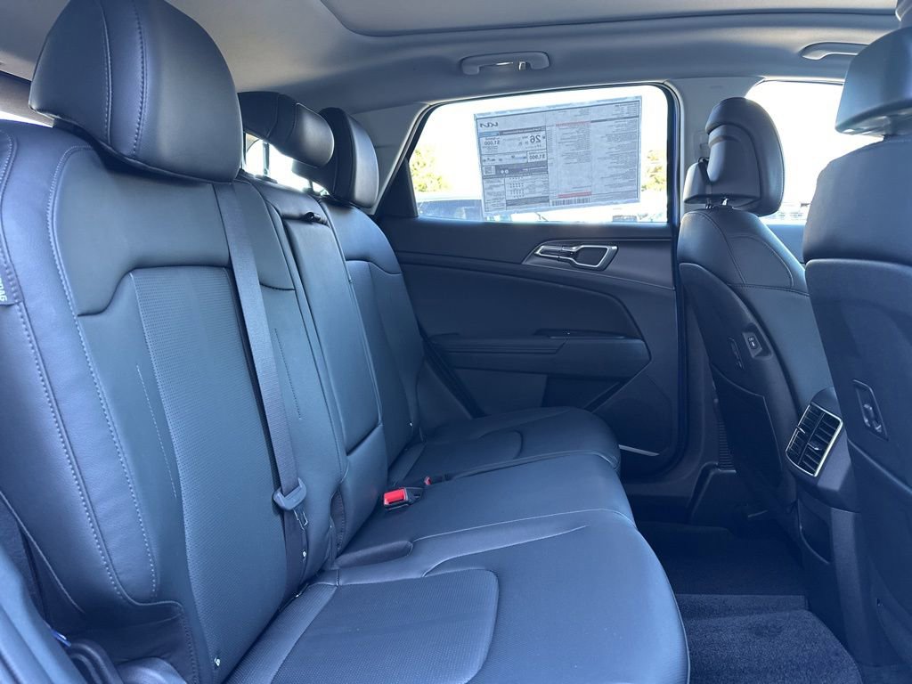 New 2026 Kia Sportage EX w/ EX Panorama Roof Package image 16