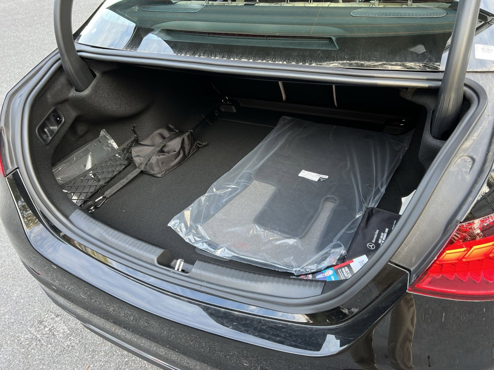 Used 2026 Mercedes-Benz C 300 4MATIC Sedan image 24