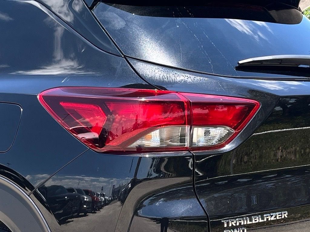 New 2026 Chevrolet TrailBlazer LT w/ Convenience Package AWD/4WD image 26