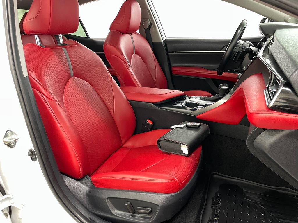 Used 2020 Toyota Camry XSE w/ Driver Assist Package FWD image 40