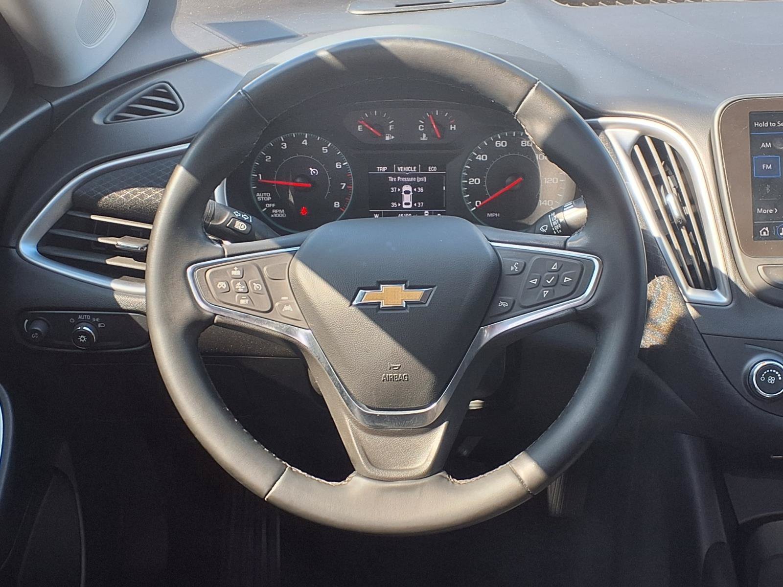 Used 2025 Chevrolet Malibu RS FWD image 12