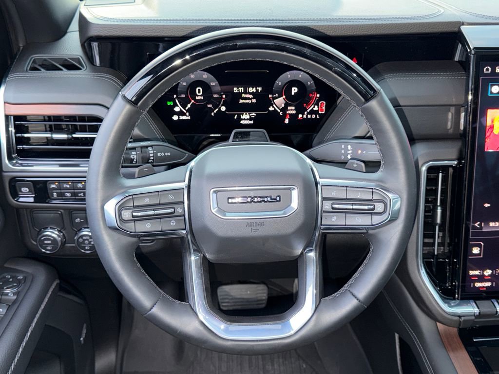 Used 2026 GMC Yukon XL Denali w/ Denali Reserve Package image 17