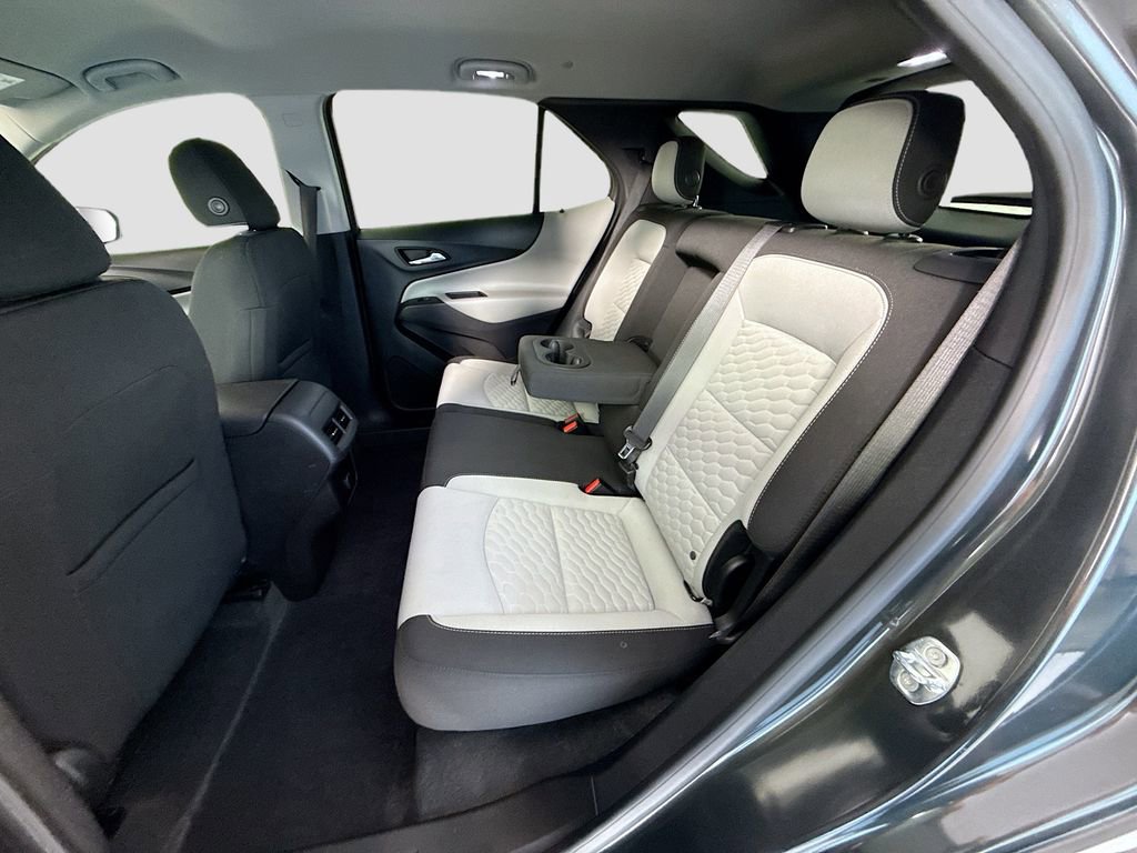 Used 2018 Chevrolet Equinox LS image 21