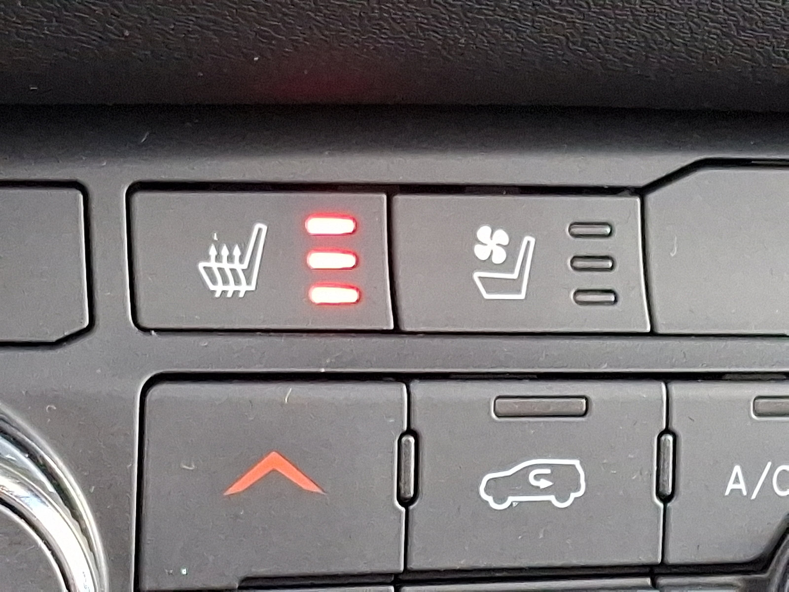 Certified 2024 Dodge Durango R/T image 24