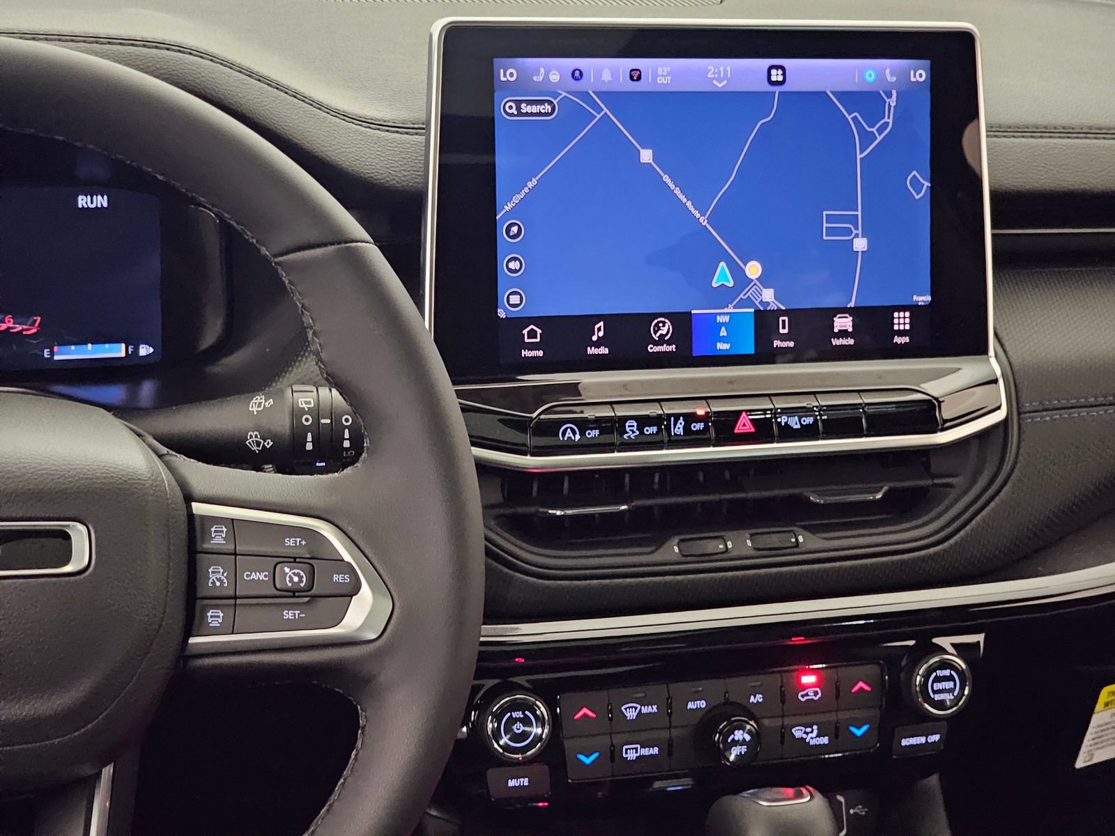 New 2026 Jeep Compass Limited w/ Sun, Sound & Navigation Group AWD/4WD image 9
