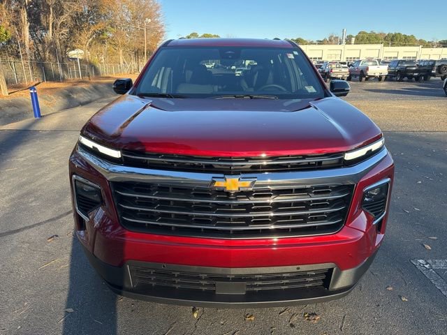 Used 2026 Chevrolet Traverse LT w/ Enhanced Driving Package image 8